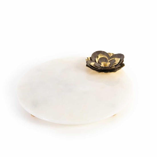 White Marble Round Tray With Brass Flower