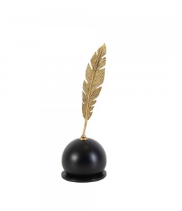 Brass leaf with black base 