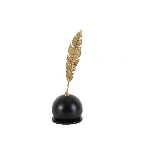 Brass leaf with black base 